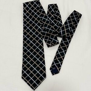Nautica Brand New Men’s Classic Tie. Like New condition.